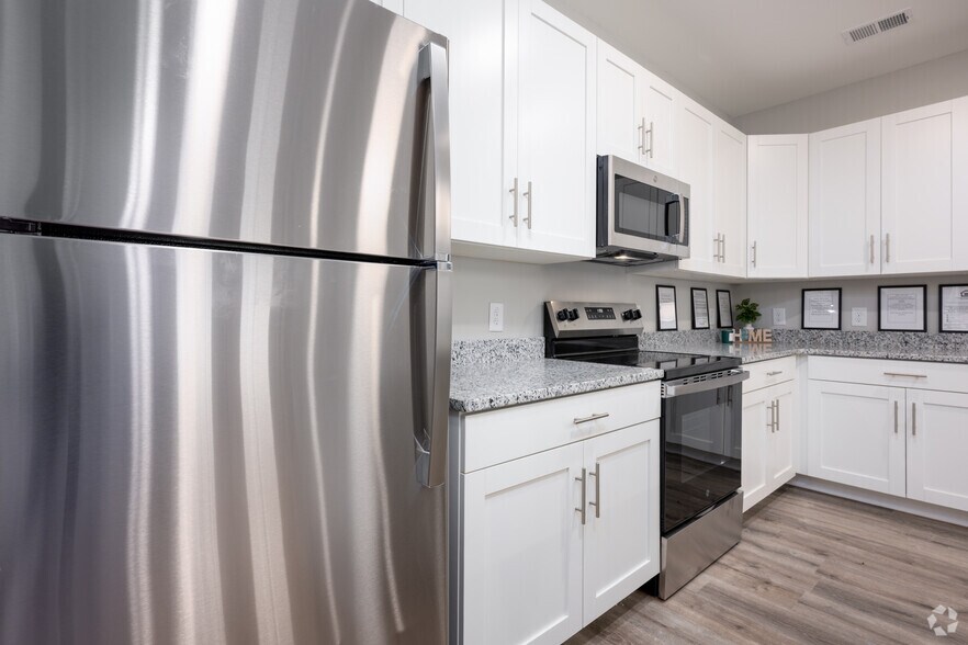 More Photos Of 143 Emerson Point Dr, Elon Apartments For Sale