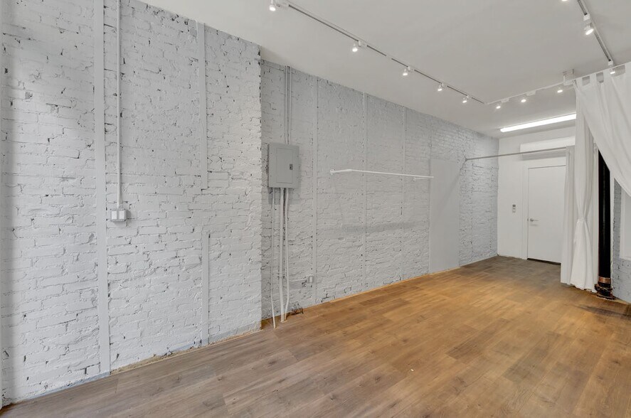 More Photos Of 153 Ludlow St, New York Apartments For Lease