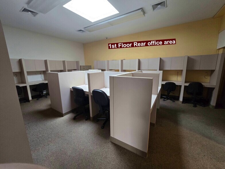 More Photos Of 7115 Northern Blvd, Jackson Heights Office For Sale