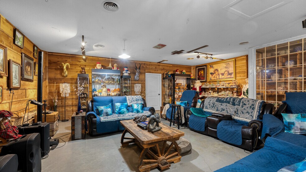 More Photos Of 10501 Old Highway 54, Eugene Self Storage For Sale