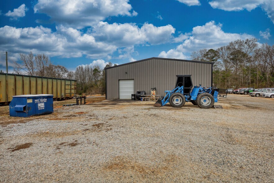 More Photos Of 200 Railroad St, Monticello Industrial For Sale
