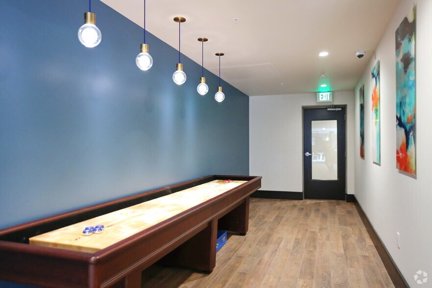 More Photos Of 520 Terry Ave, Seattle Apartments For Lease