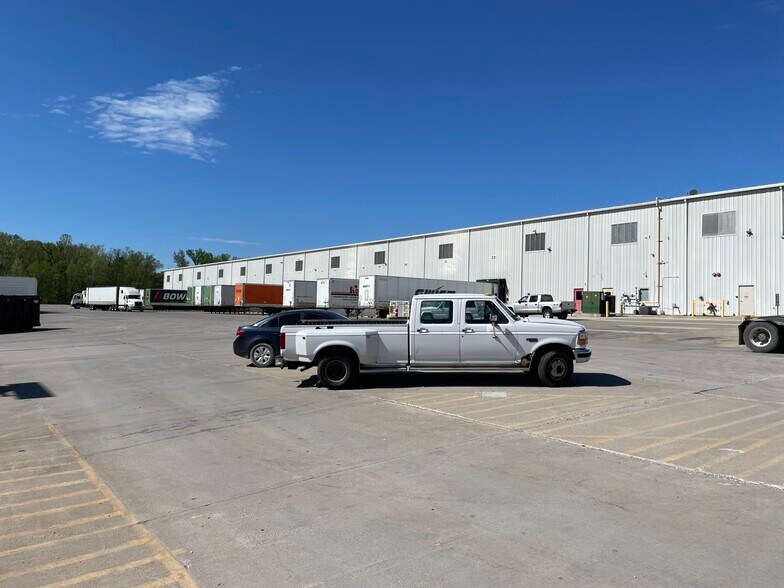 More Photos Of 4401 Red Devil Rd, Hannibal Industrial For Sale