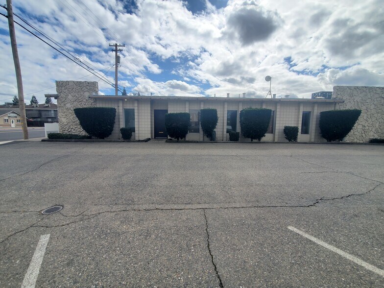More Photos Of 1141 N Olive, Turlock Medical For Lease