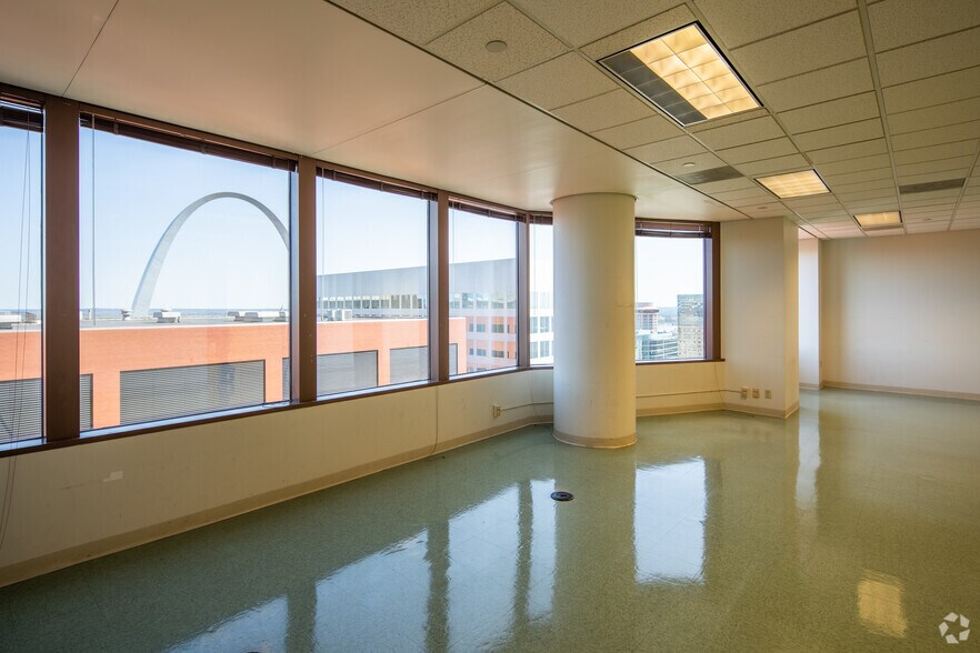 Photo of 20th Floor Ste 2050-2055