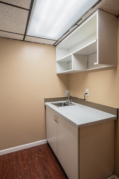 More Photos Of 321 N Stanton St, El Paso Loft Creative Space For Sale