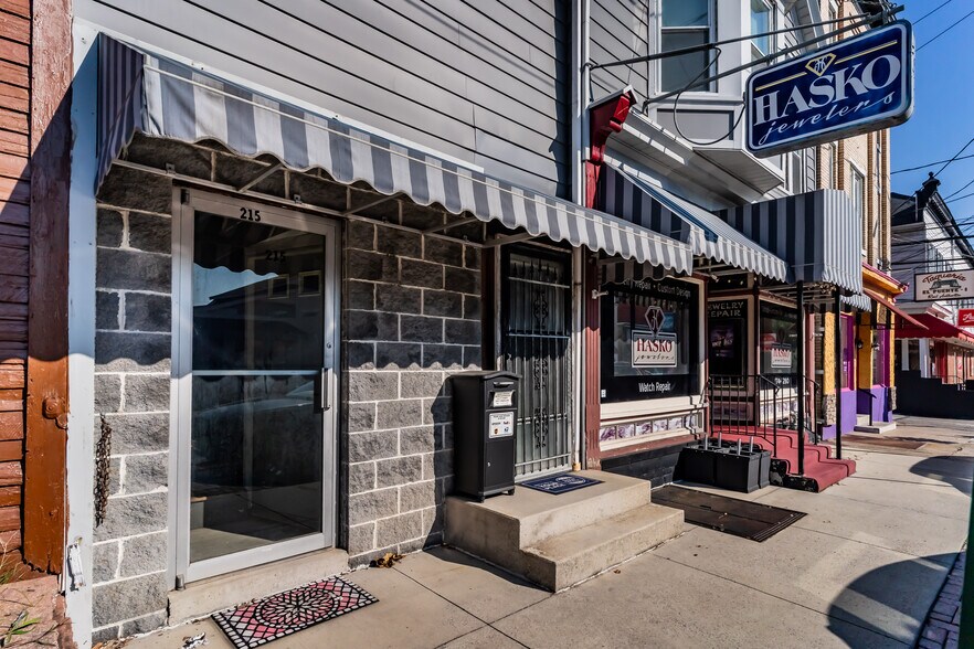 More Photos Of 215 3rd St, New Cumberland Apartments For Sale