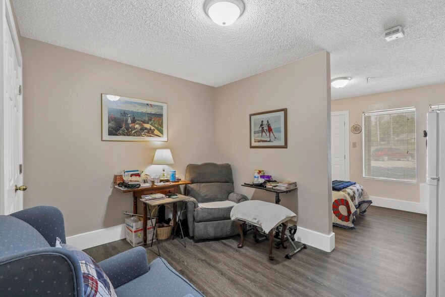 More Photos Of 2601 Tandy Ave, Fort Worth Assisted Living For Sale