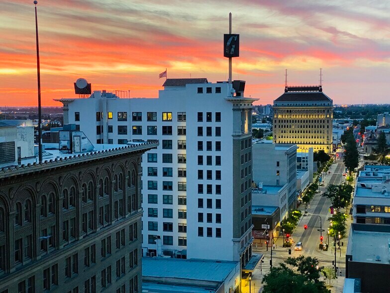 More Photos Of 1060 Fulton St, Fresno Office For Sale