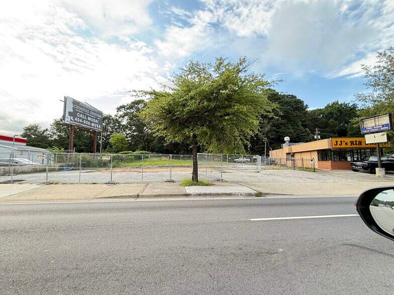 Primary Photo Of 2979 Campbellton Rd SW, Atlanta General Retail For Sale