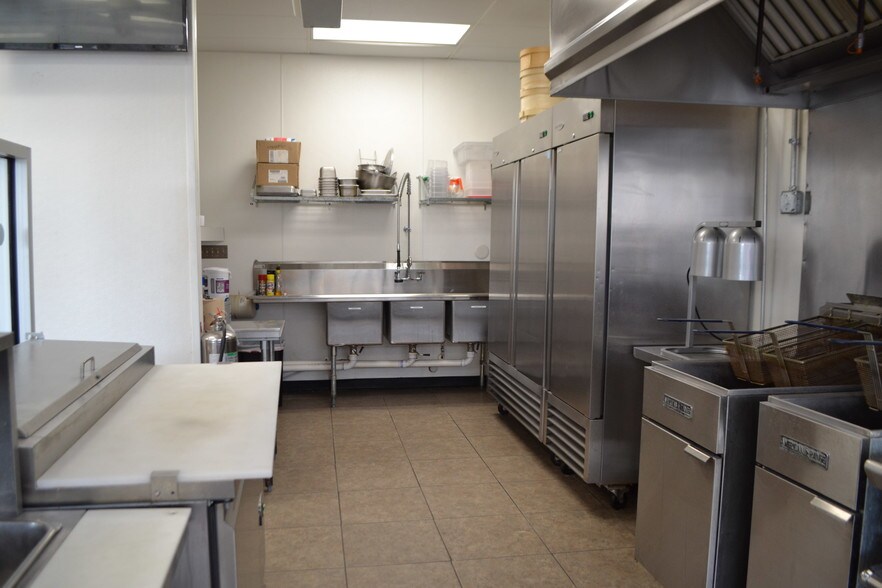 More Photos Of 909 US Highway 117 Byp S, Goldsboro Convenience Store For Sale