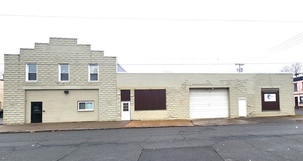 Primary Photo Of 2437 3rd Ave, Watervliet Warehouse For Sale