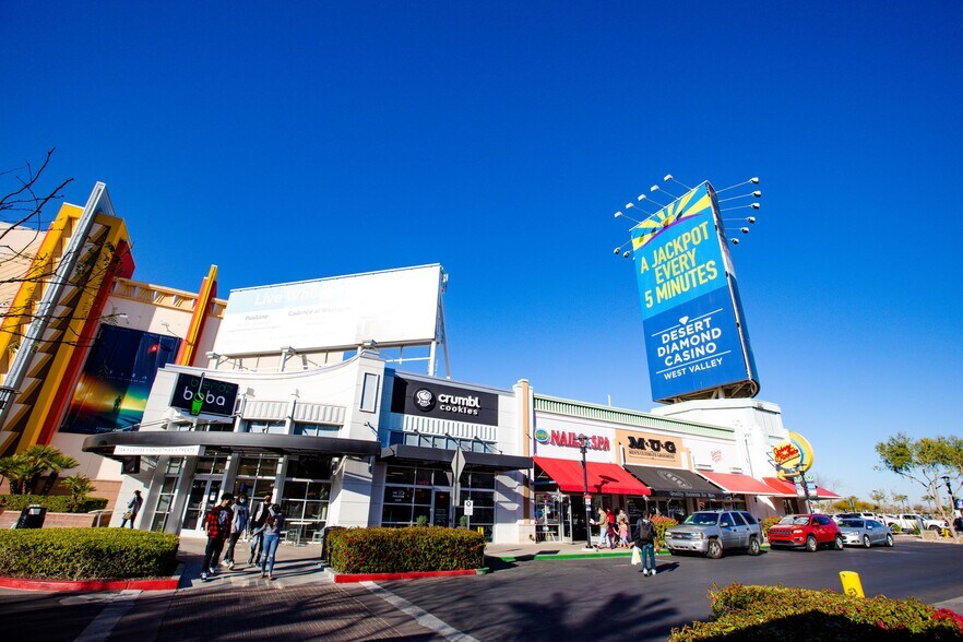More Photos Of W Glendale Ave @ SEC Glendale Ave & Loop 101, Glendale Unknown For Lease