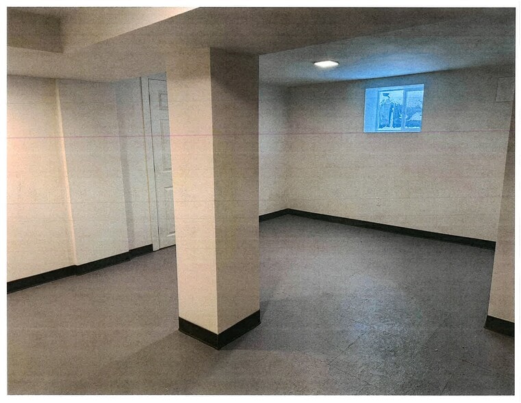 More Photos Of 113 Grant ave, Harrison Warehouse For Lease