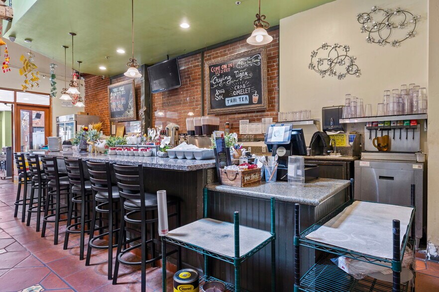 More Photos Of 419 E Main St, Ventura Restaurant For Sale