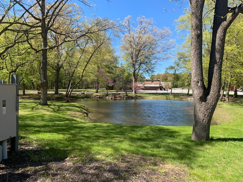 More Photos Of 1111 US Highway 20, Michigan City Truck Terminal For Lease