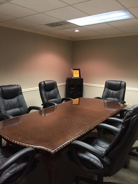 More Photos Of 4243 Dunwoody Club Dr, Dunwoody Office For Lease