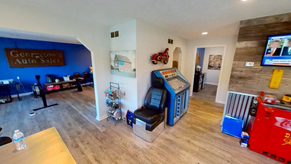 More Photos Of 3540 Eden Rd, Georgetown Auto Salvage Facility For Lease