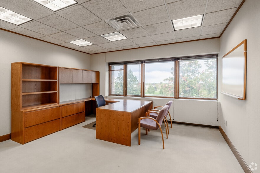 More Photos Of 700 & 734 S Waverly Rd, Holland Office For Sale