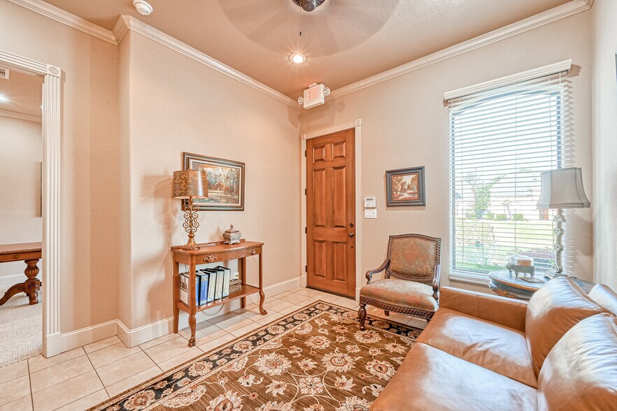 More Photos Of 5513 Louetta Rd, Spring Office For Sale