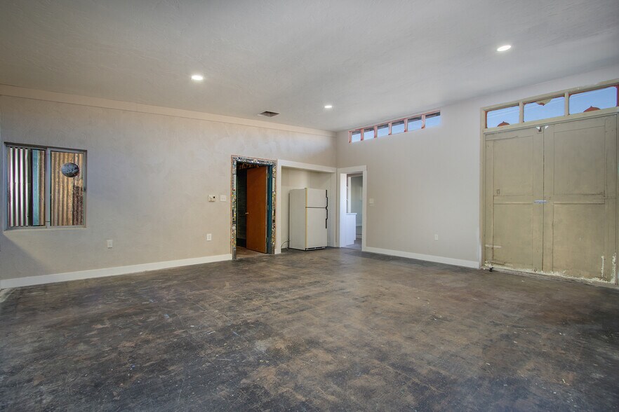 More Photos Of 55267 29 Palms Hwy, Yucca Valley Office Residential For Sale