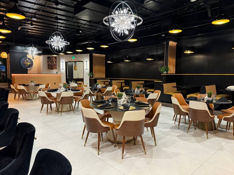 More Photos Of 3680 Citadel Dr N, Colorado Springs Restaurant For Lease