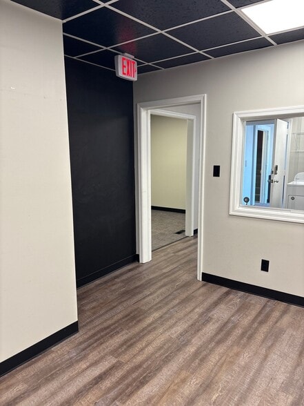 More Photos Of 280 Main St, Westminster Medical For Lease