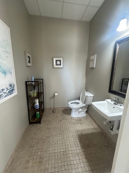 More Photos Of 36250 Emerald Coast Pky, Destin Office For Lease