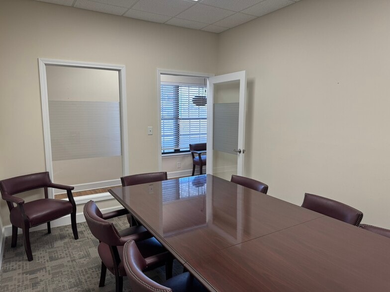 More Photos Of 470 S Wickham Rd, West Melbourne Medical For Lease