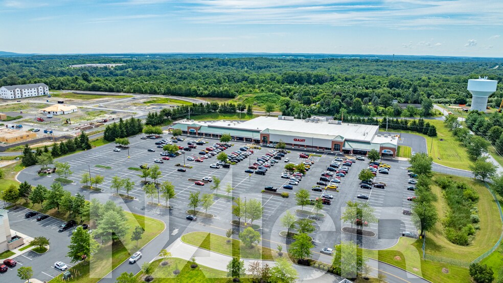 More Photos Of 44 Natural Springs Rd, Gettysburg Storefront For Lease