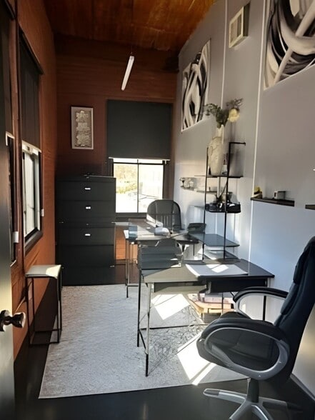 More Photos Of 715 Branch Ave, Providence Loft Creative Space For Lease