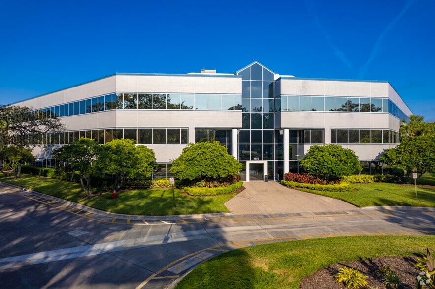 More Photos Of 3450-3550 Buschwood Park Dr, Tampa Unknown For Lease