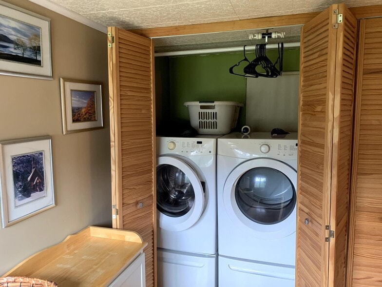 More Photos Of 15 Decasper Dr, Lewis Run Manufactured Housing Mobile Home Park For Sale