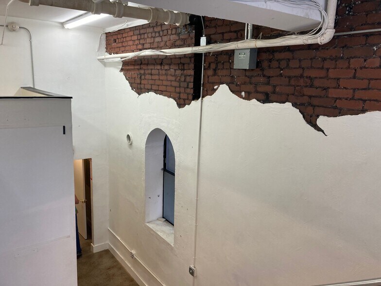 More Photos Of 130-146 E 12th St, Oakland Apartments For Lease