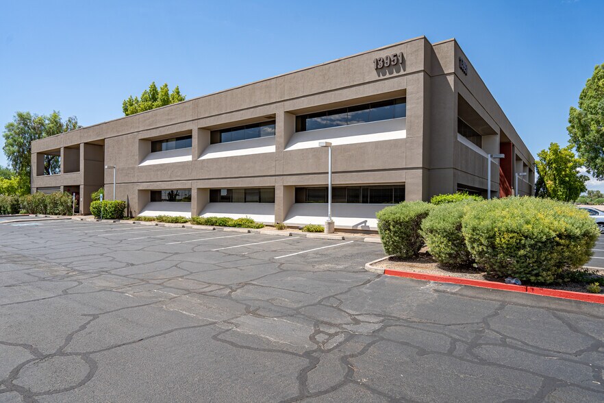 More Photos Of 13951 N Scottsdale Rd, Scottsdale Office For Lease