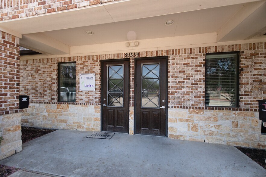 More Photos Of 21559 Provincial Blvd, Katy Medical For Sale