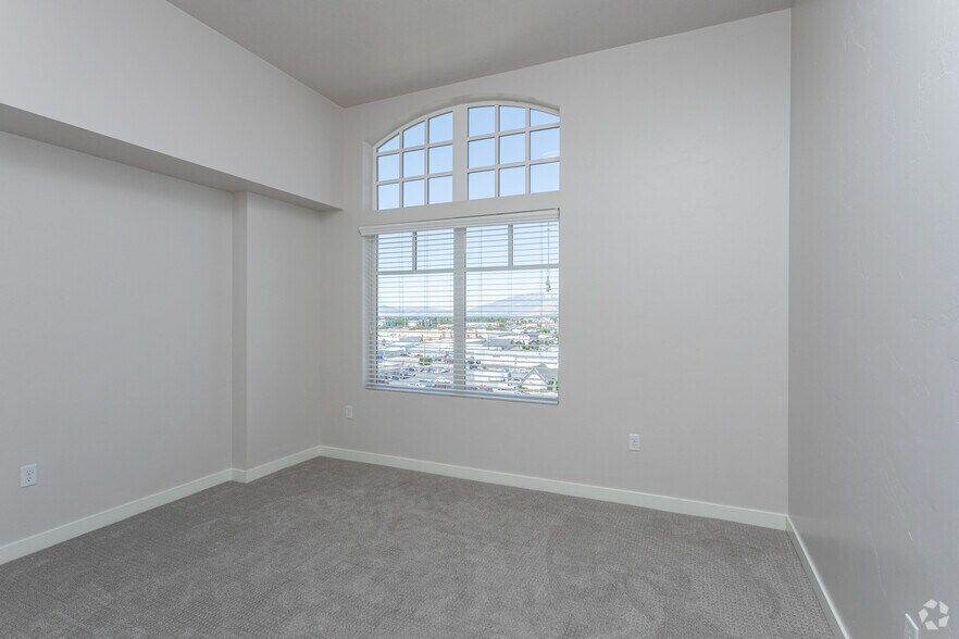 More Photos Of 360 S State St, Orem Apartments For Lease