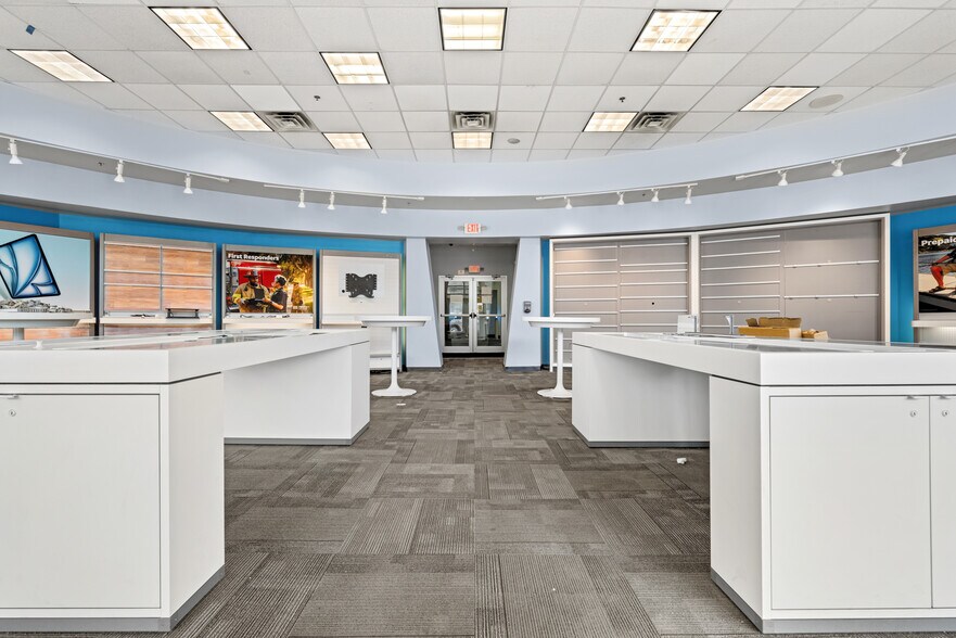 More Photos Of 2400 Penn Ave, Pittsburgh Unknown For Lease