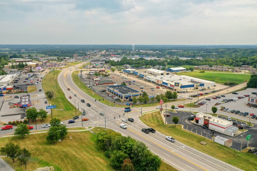 More Photos Of 5-79 The Plz, Troy Unknown For Lease