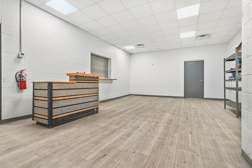 More Photos Of 2600 25th St, Canton Specialty For Sale