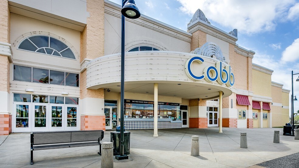 More Photos Of 3780 Gulf Shores Pky, Gulf Shores Movie Theatre For Lease