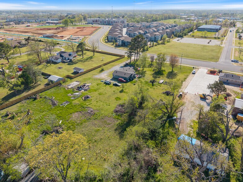 More Photos Of 315 S Promenade Blvd, Rogers Land For Sale