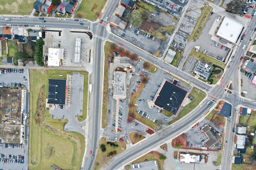 More Photos Of 301 E Washington St, Hagerstown General Retail For Sale