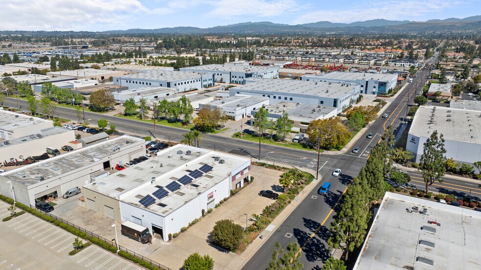 More Photos Of 3980 E Miraloma Ave, Anaheim Warehouse For Lease