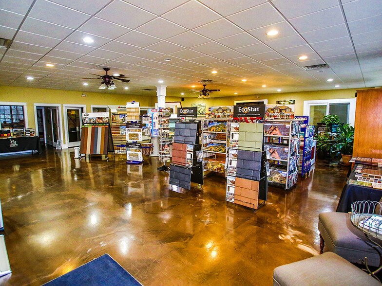 More Photos Of 42 Windsor Hwy, New Windsor Township Storefront Retail Office For Lease