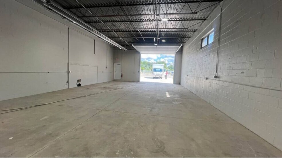 More Photos Of 6287 Lear Nagle Rd, North Ridgeville Warehouse For Lease