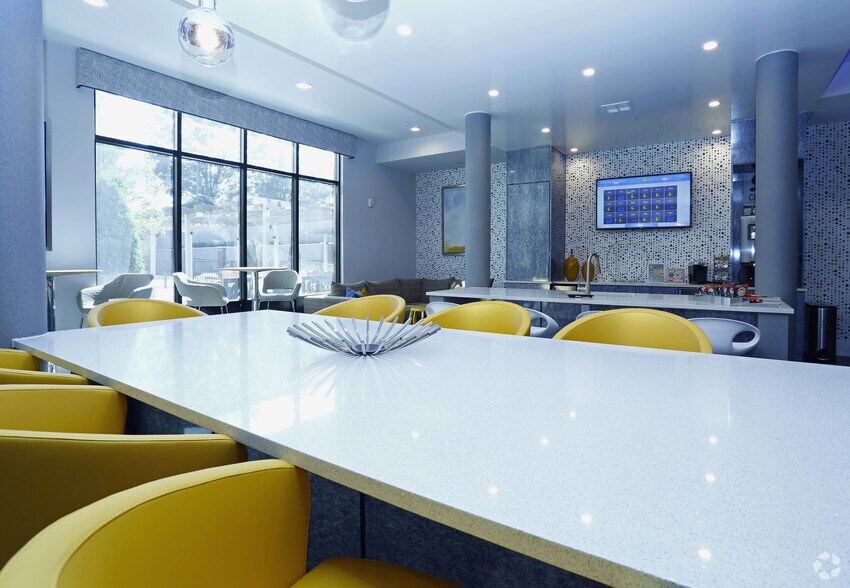 More Photos Of 810 9th St, Durham Apartments For Lease