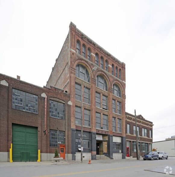 More Photos Of 1225 Union Ave, Kansas City Apartments For Lease