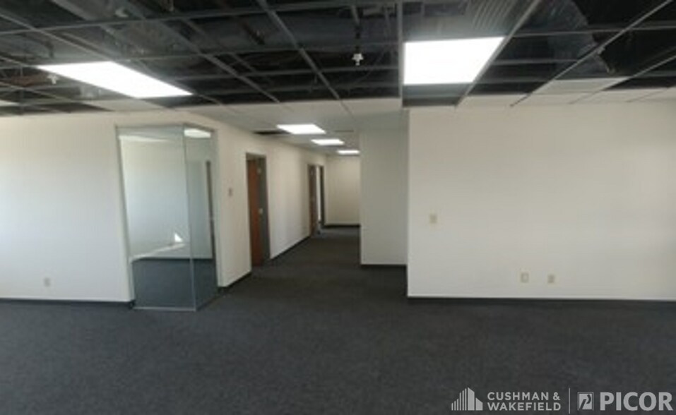 More Photos Of 310 S Williams Blvd, Tucson Office For Lease