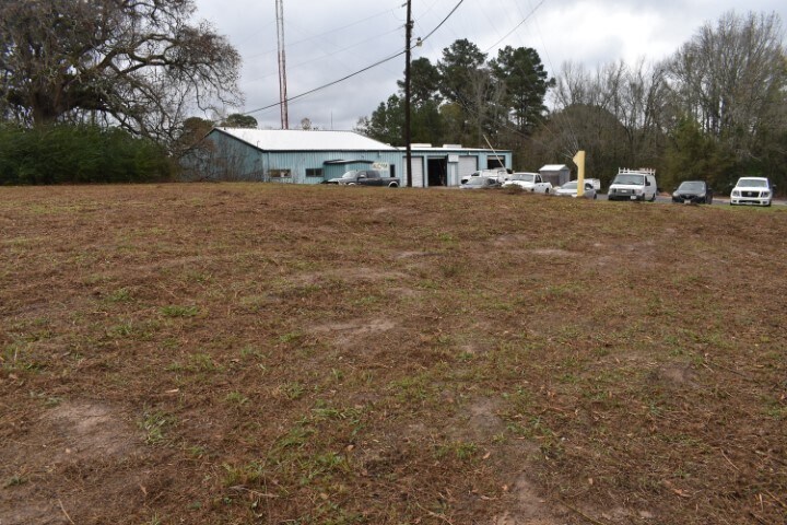 More Photos Of 2200 S Royall St, Palestine Land For Sale